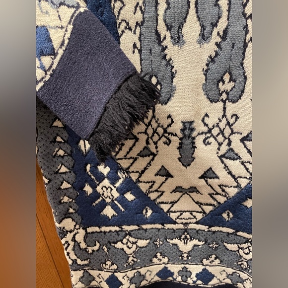 Tory Burch Crew Neck Sweater with fringe sleeves - Picture 3 of 6